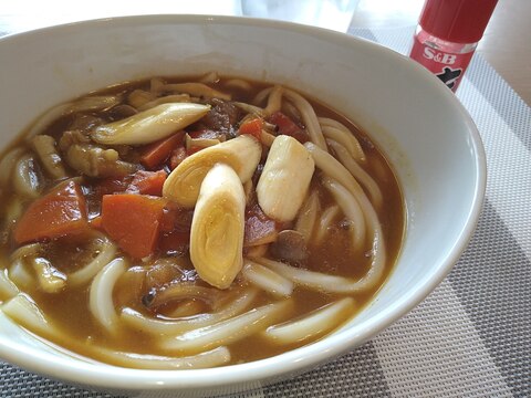 前の日残ったカレーで、カレーうどん